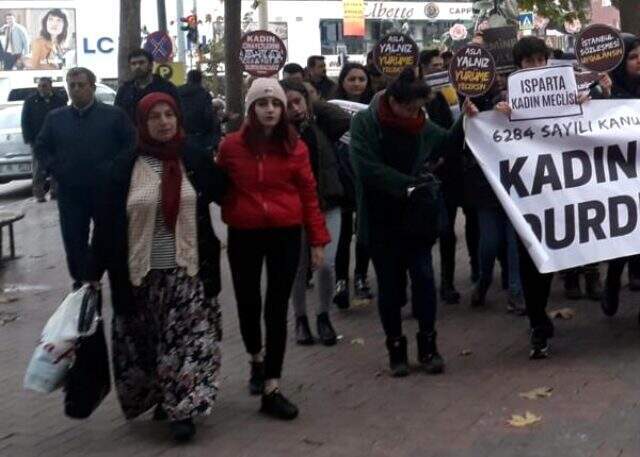 Kaybolan genç kadının annesinden korkunç iddia: Cesedi kıyma makinesiyle ortadan kaldırıldı Kaybolan genç kadının annesinden korkunç iddia: Cesedi kıyma makinesiyle ortadan kaldırıldı