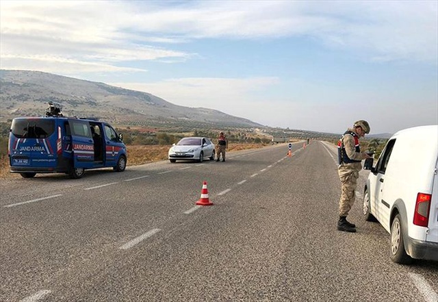Polis, Jandarma ve Sahil Güvenlik'ten dev operasyon