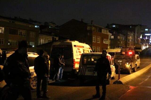Sağlık çalışanları darp edilip silahlı saldırıya uğradı! Sağlık çalışanları darp edilip silahlı saldırıya uğradı!