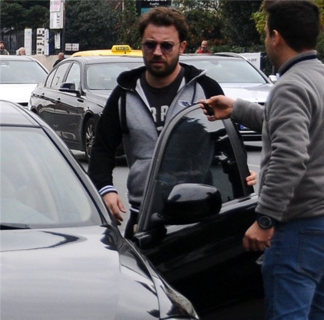 Tolga Güleç ve avukat Gülnur Tutumoğlu, Etiler'de