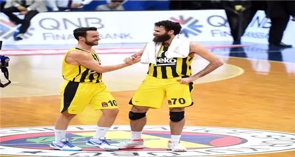 Fenerbahçe Beko maçında duygusal anlar! Datome, Sloukas ve Obradovic...