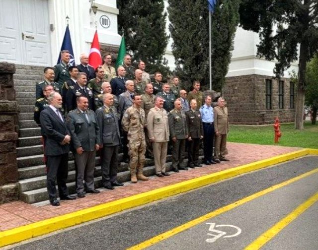 Türkiye ile kriz yaşayan NATO'dan beklenmedik işbirliği toplantısı: 16 ülkenin temsilcileri İzmir'de buluştu