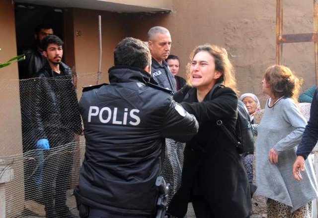 Uyuşturucu parası vermeyen annesini öldürdü