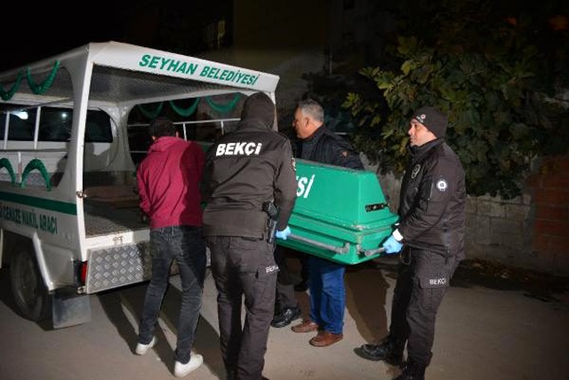 Barışmak istemeyen eski sevgilisini öldürüp, intihar etti