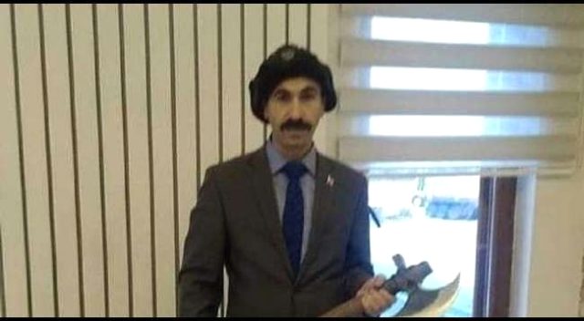 CHP ve İYİ Parti'ye hakaret eden baltalı müdüre soruşturma açıldı