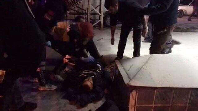Eğlence mekanında kadın garson kavgası: 1 yaralı Eğlence mekanında kadın garson kavgası: 1 yaralı