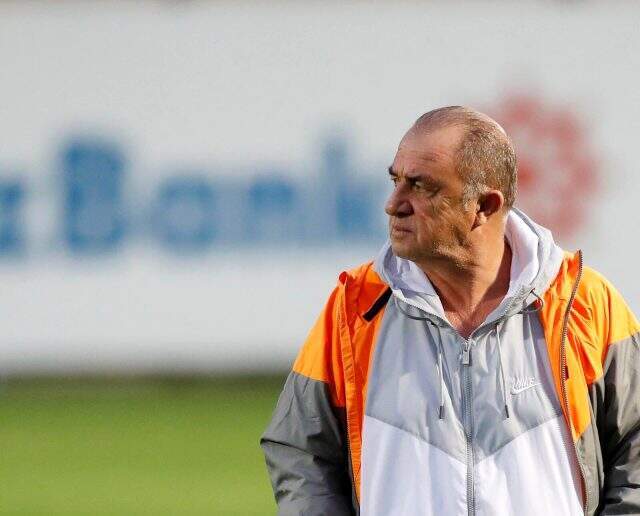 Galatasaray'da Lemina ve Feghouli sakatlandı! Galatasaray'da Lemina ve Feghouli sakatlandı!
