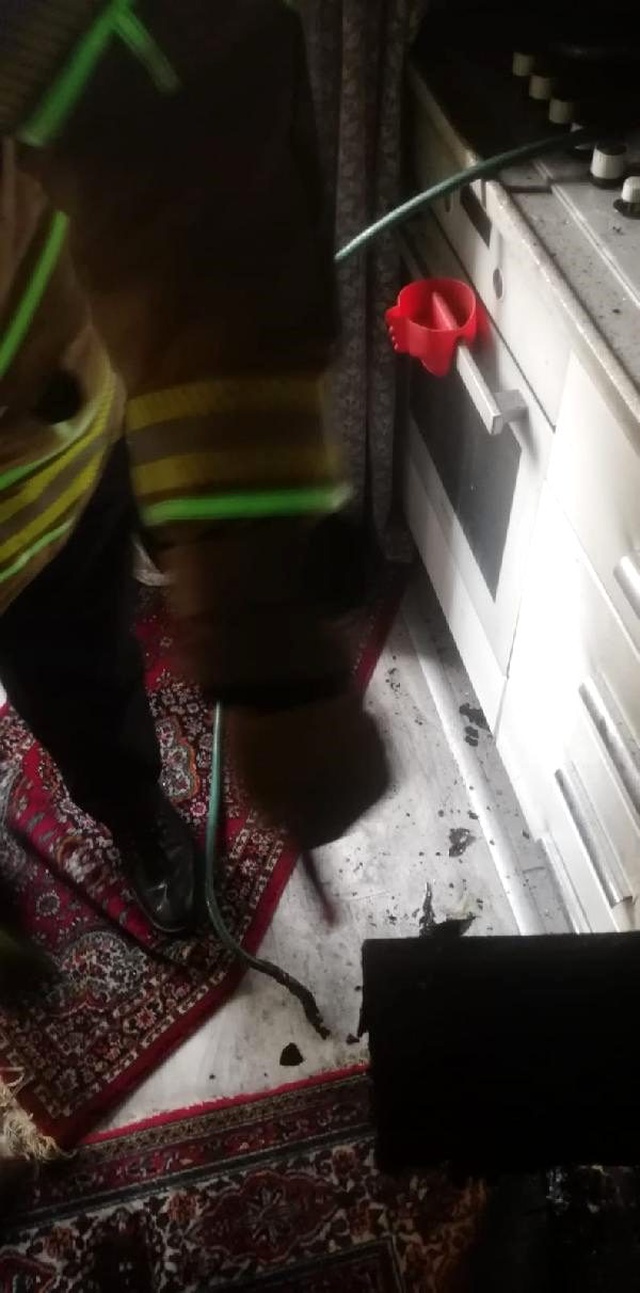 Evini ateşe veren kadın 