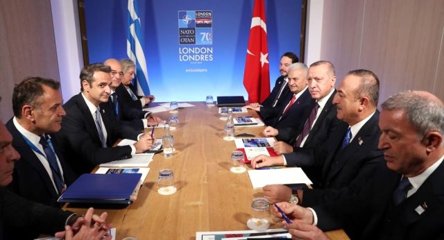 Yunanistan Başbakanı Miçotakis'e yakın vekil Türkiye'nin Doğu Akdeniz'de doğal gaz bulduğunu iddia etti