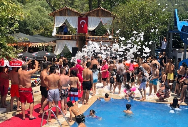 Türkiye'de en çok ziyaretçi ağırlayan il Antalya oldu