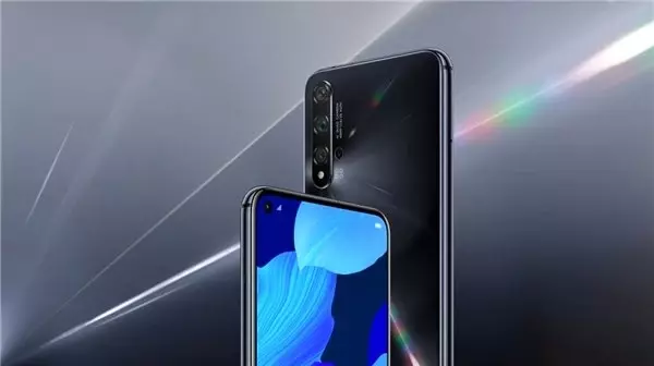 Huawei Nova 5T Türkiye'de Satışa Sunuluyor