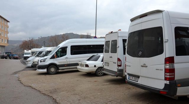 Tunceli Belediyesi'nin aldığı zam kararı minibüsçülere kontak kapattırdı