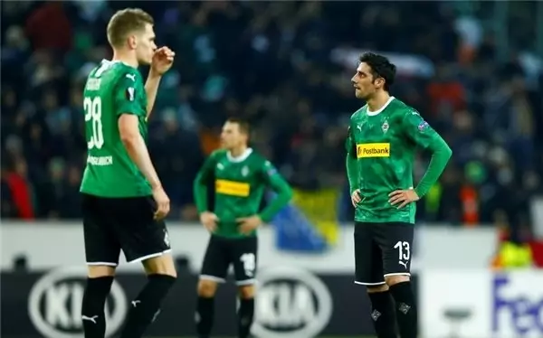  <a class='keyword-sd' href='/die-welt/' title='Die Welt'>Die Welt</a>: Gladbach, Avrupa Ligi'ne utanarak veda etti