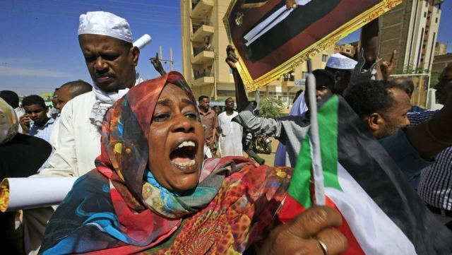 Ömer el Beşir: Sudan'ın eski lideri yolsuzluktan hüküm giydi