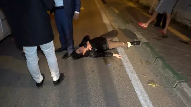 Genç kız, tartıştığı sürücü tarafından dövülüp otomobilden atıldı