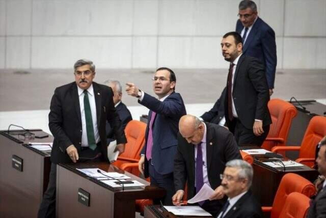 TBMM Genel Kurulu'nda HDP'li vekillerin sözleri AK Parti ve MHP'lileri ayaklandırdı