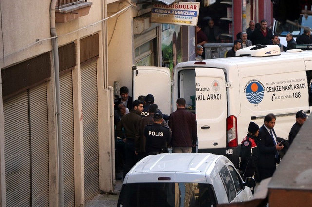 6 çocuk annesi eşini defalarca bıçaklayarak öldürdü