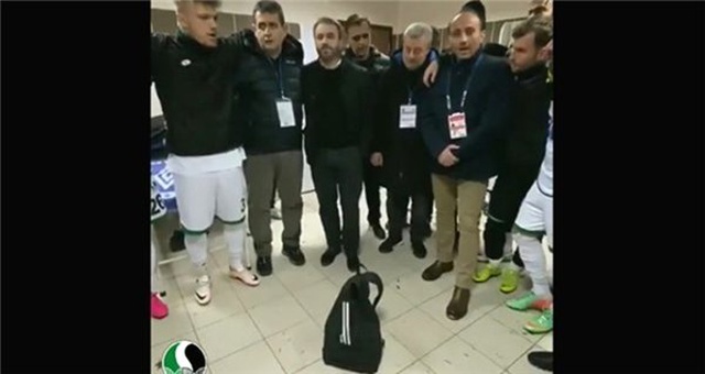 Olay başkan açıkladı! Para dolu çantayla soyunma odasına gelmişti