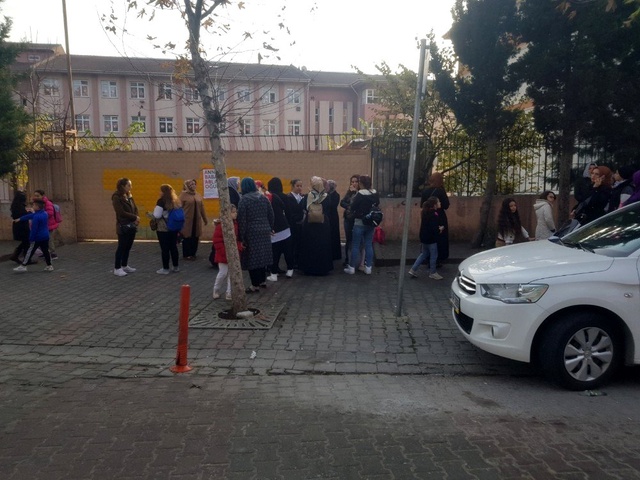 Öğretmenin darp ettiği iddiası velileri ayaklandırdı
