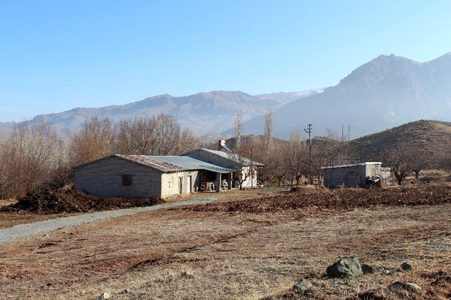 Foseptik çukurunda bulunan cesetle ilgili ağabey ve yenge tutuklandı