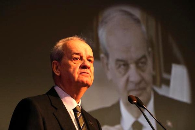 İlker Başbuğ: Dış politikada önemli olan ülkenin milli menfaatleridir
