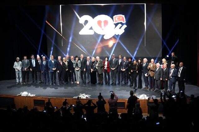 Sigara içenlerin sayısı 30 milyondan 20 milyona düştü Sigara içenlerin sayısı 30 milyondan 20 milyona düştü
