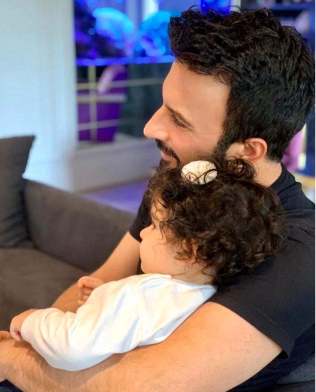 Megastar Tarkan, Liya'nın oyuncaklarını ihtiyaç sahibi çocuklara göndermek için depo kiraladı