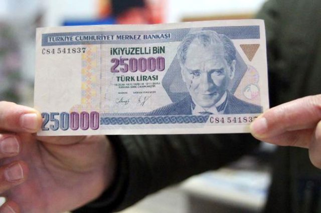 Basım hatalı banknotu 17 yıldır saklayan vatandaş, 250 bin TL'ye satılığa çıkarttı