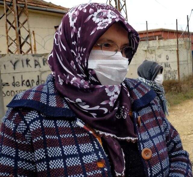 20 evin 20'sinde de aynı hastalık bulunan mahalle ölüm korkusuyla yatıp kalkıyor