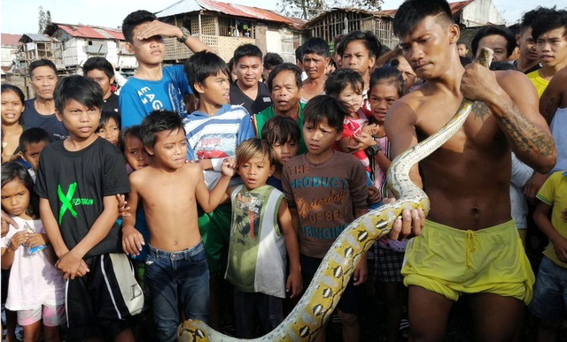 Filipinler'de tayfun: En az 13 kişi öldü, çok sayıda kişi kayıp