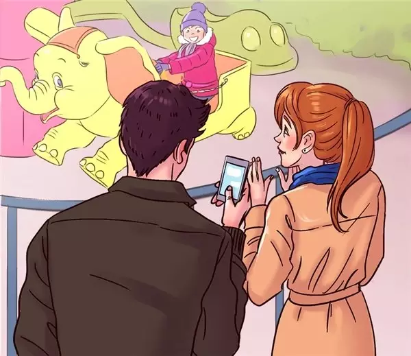 İlişkinize Zarar Verecek 7 Telefon Alışkanlığı