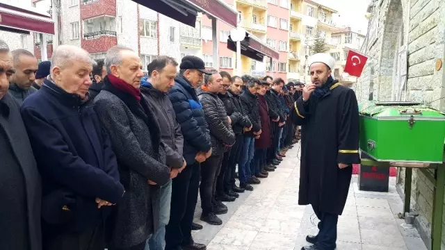 Profesörün oğlu, hayatının baharında kalp krizine yenildi