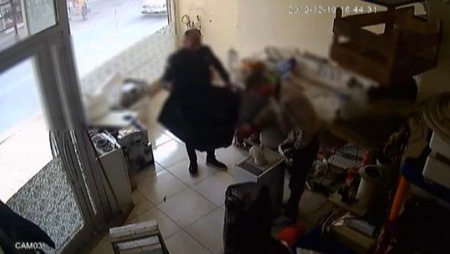 Kombi hırsızlarına yapılan operasyon kamerada