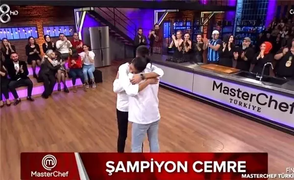 MasterChef'te Şampiyon Belli Oldu! Alican mı, Cemre mi?