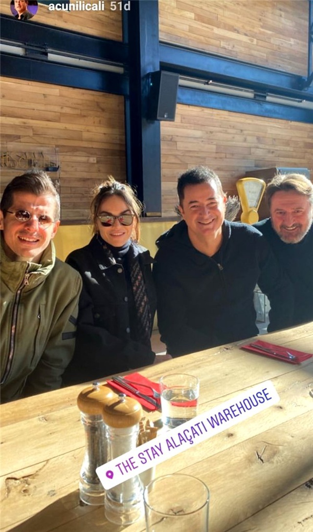 Acun Ilıcalı ile Emre Belözoğlu Alaçatı'da tatilde