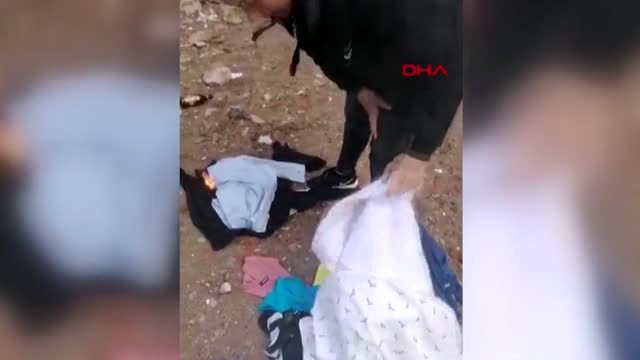 Eşini kendi yatağında başkasıyla yakalayınca ortalık karıştı! Elbiselerini boş bir arazide ateşe verdi