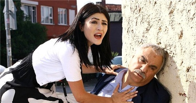 Sevgilisi Olunca İnsanın Hevesini Kursağında Bırakan 8 Durum