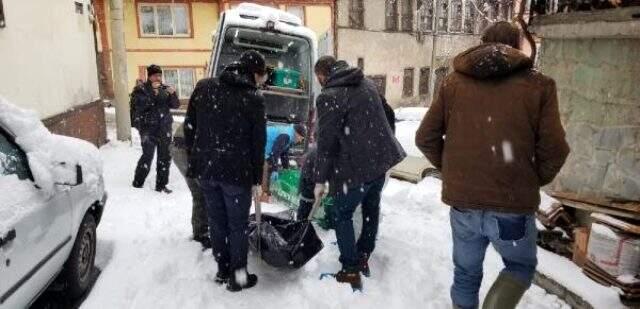 Kütahya'da vahşet! Evde bıçaklanmış kadın cesedi ile yakılmış erkek cesedi bulundu