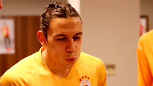 Galatasaray ikinci yarı hazırlıklarını sürdürdü! Luyindama ve Taylan...