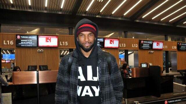 Ryan Babel, İstanbul'dan ayrıldı Ryan Babel, <a class='keyword-sd' href='/istanbul/' title='İstanbul'>İstanbul</a>'dan ayrıldı