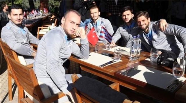 Trabzonspor kampında Abdülkadir Ömür sürprizi