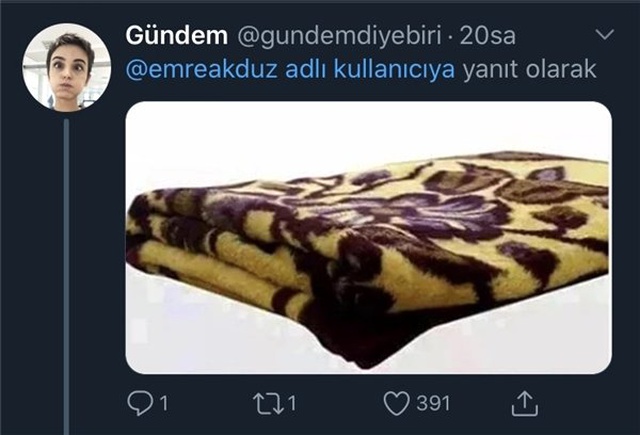 Bu Çekyatı Görünce Aklınıza Ne Geliyor Diye Sorulmuş Cevaplar İse Evlere Şenlik