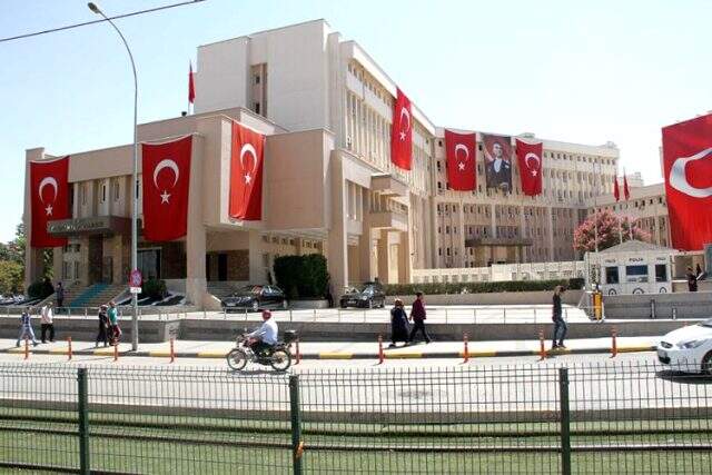 Gaziantep Valisi: Türkiye'deki en çirkin valilik binası bizim Gaziantep Valisi: Türkiye'deki en çirkin valilik binası bizim