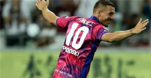 Çaykur Rizespor'dan <a class='keyword-sd' href='/lukas-podolski/' title='Lukas Podolski'>Lukas Podolski</a> için transfer açıklaması