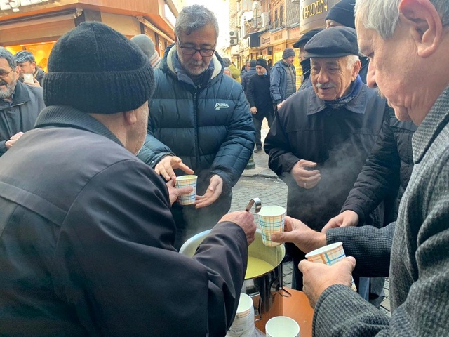 Eskişehirli esnaflar asırlık Osmanlı geleneğini devam ettiriyor