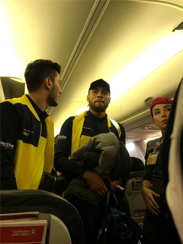  <a class='keyword-sd' href='/fenerbahce/' title='Fenerbahçe'>Fenerbahçe</a>'nin yeni transferi Falette İstanbul'a dönüyor