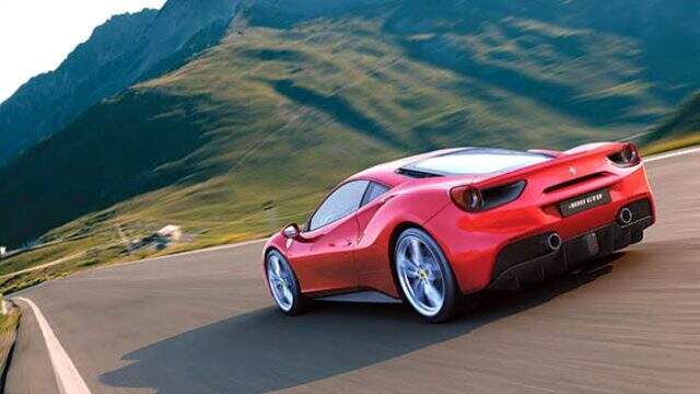 Lüks ve ultra lüks otomobil satışlarında rakamlar belli oldu! Geçen sene 20 Ferrari satıldı Lüks ve ultra lüks otomobil satışlarında rakamlar belli oldu! Geçen sene 20 Ferrari satıldı