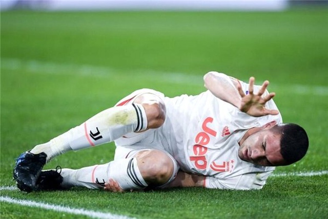TFF'den Merih Demiral'a