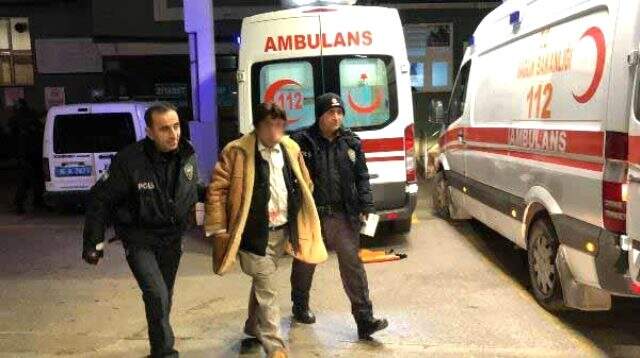 Kızını 14 yerinden bıçaklayıp sigara yakan adam tahliyesini istedi Kızını 14 yerinden bıçaklayıp sigara yakan adam tahliyesini istedi