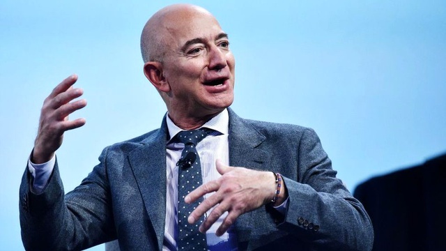 Amazon'un kurucusu Jeff Bezos'tan Hindistan'a 5,5 milyar dolarlık yatırım planı